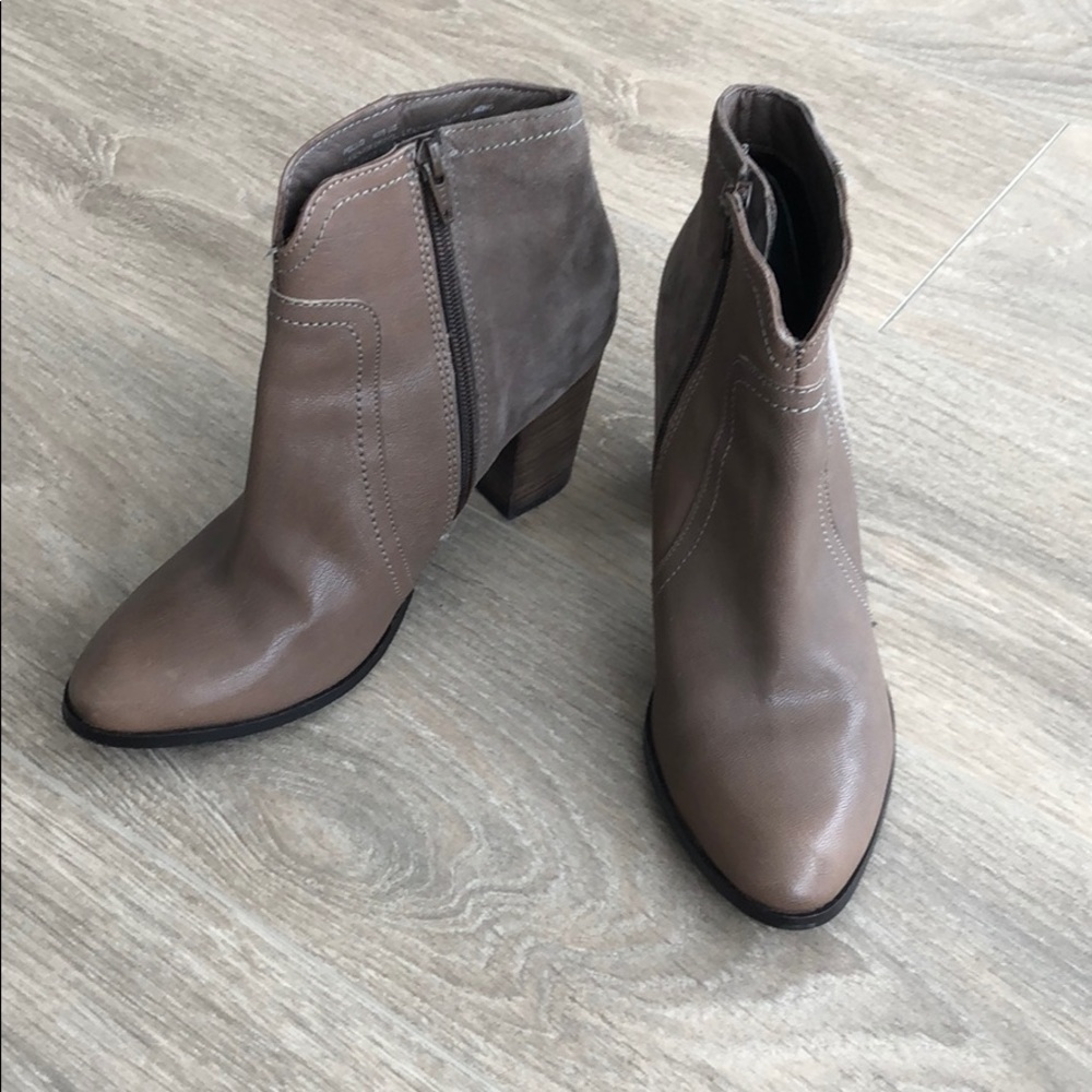 ‼️SOLD‼️Dune London Leather & Suede Tan Western Booties